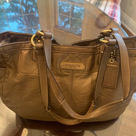 Coach Purse gold tan hand bag professionally restored - Picture 2 of 6